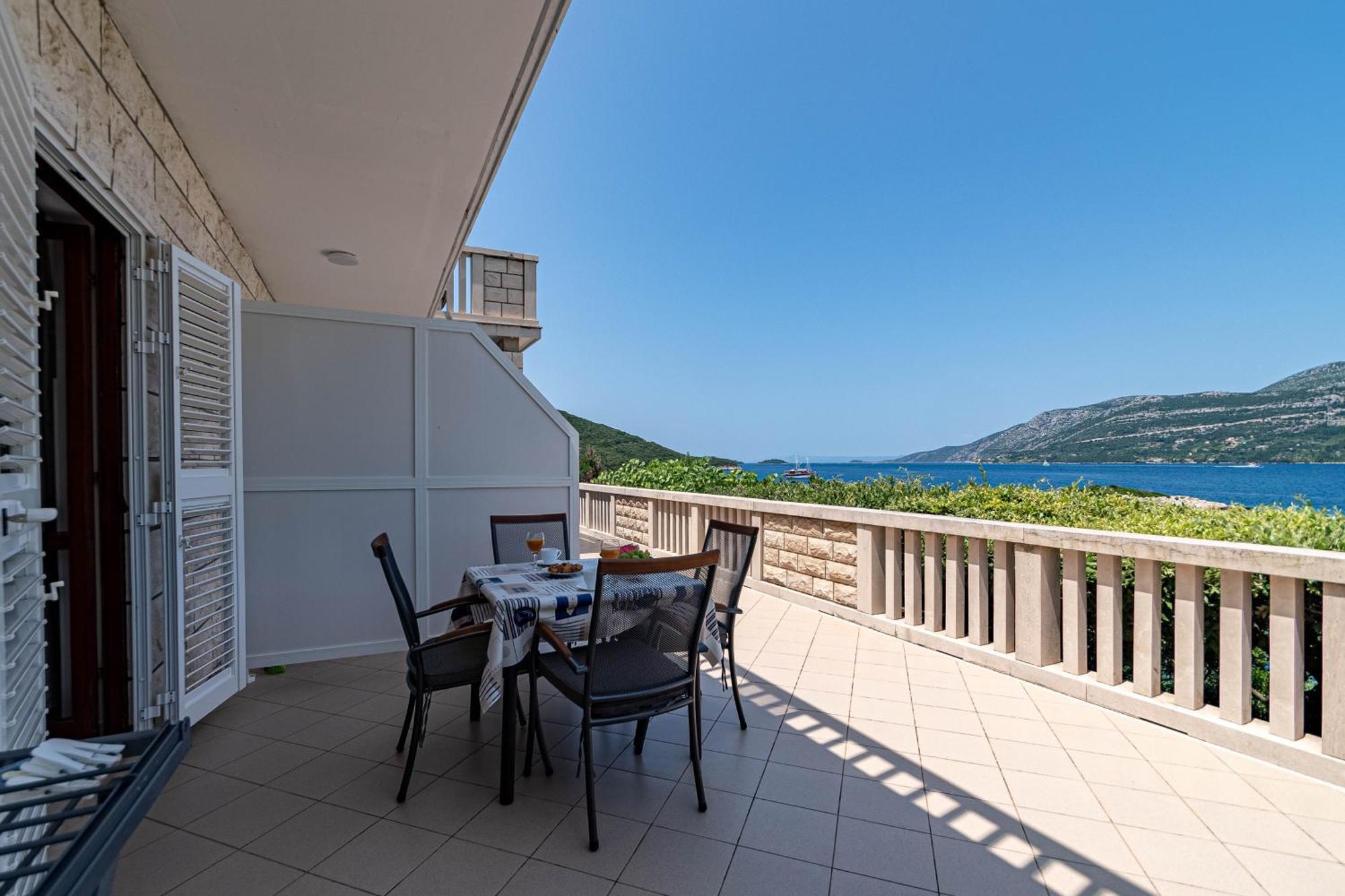 Apartments By The Sea Tri Zala, Korcula - 9237 Zrnovo Dış mekan fotoğraf